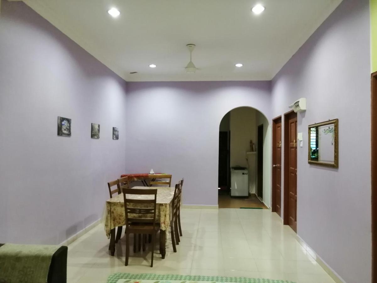Assyifa Homestay ドゥングン エクステリア 写真