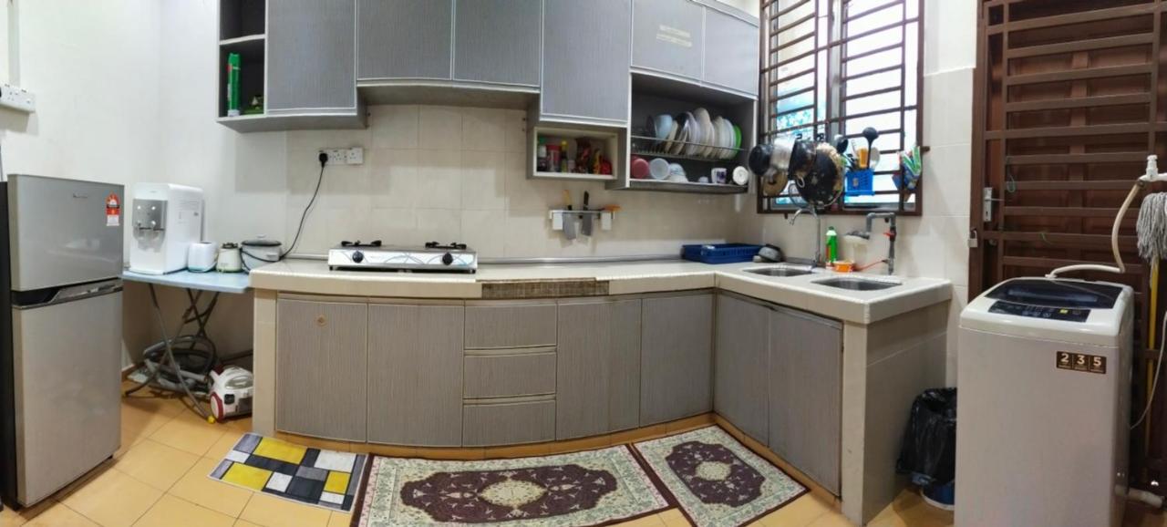 Assyifa Homestay ドゥングン エクステリア 写真